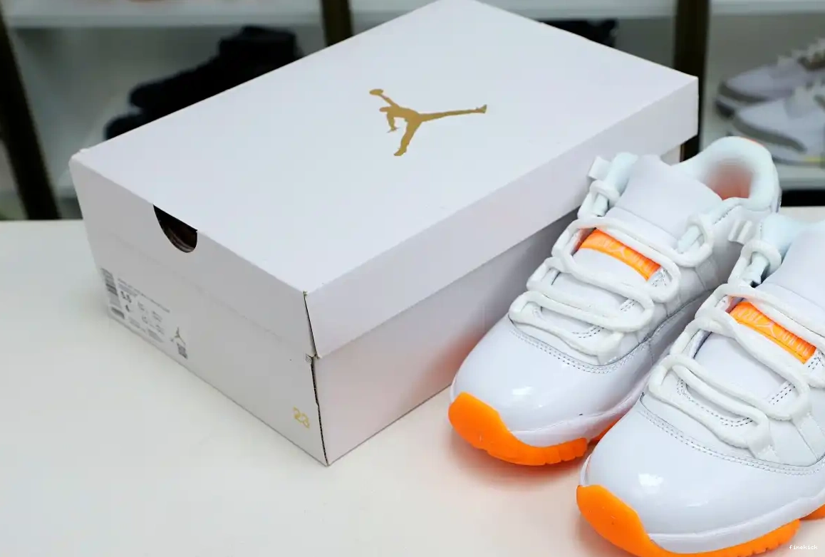 WMNS AIR LOW JORDAN 11 CITRUS' 'BRIGHT RETRO 0327